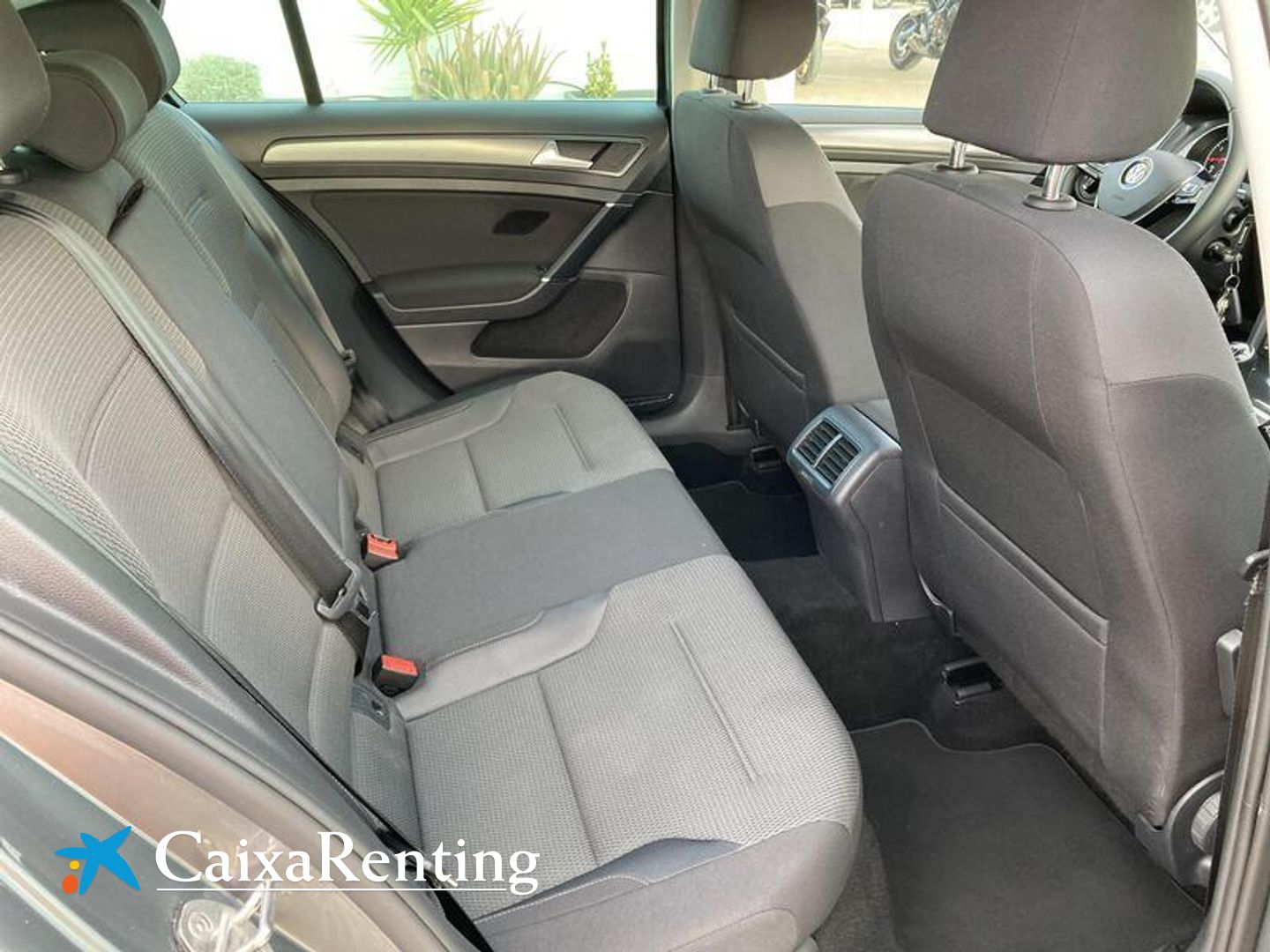 Volkswagen Golf 1.0 TSI Advance