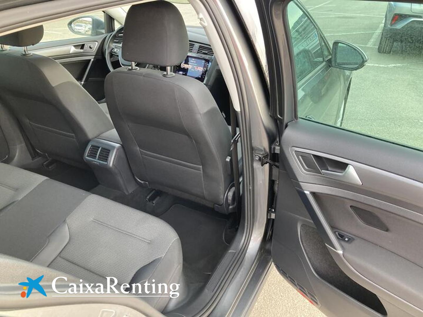 Volkswagen Golf 1.0 TSI Advance