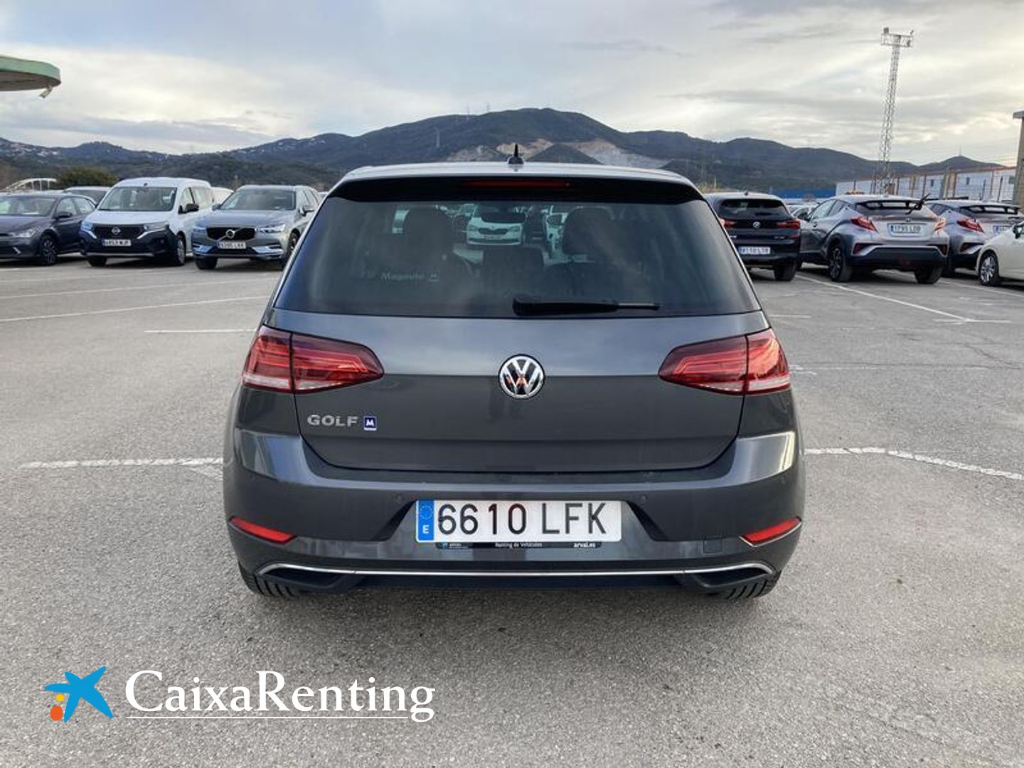 Volkswagen Golf 1.0 TSI Advance