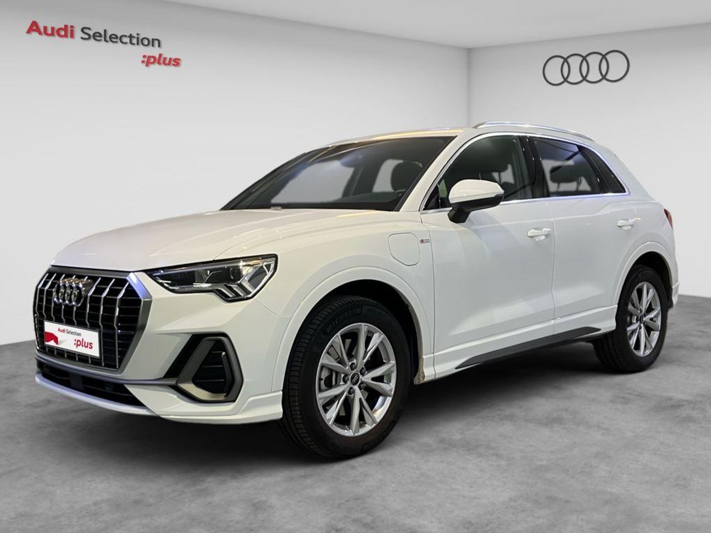 Audi Q3 TFSIe S line 45 TFSI e 180 kW (245 CV) S tronic