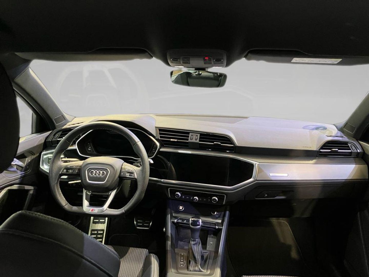 Audi Q3 TFSIe S line 45 TFSI e 180 kW (245 CV) S tronic