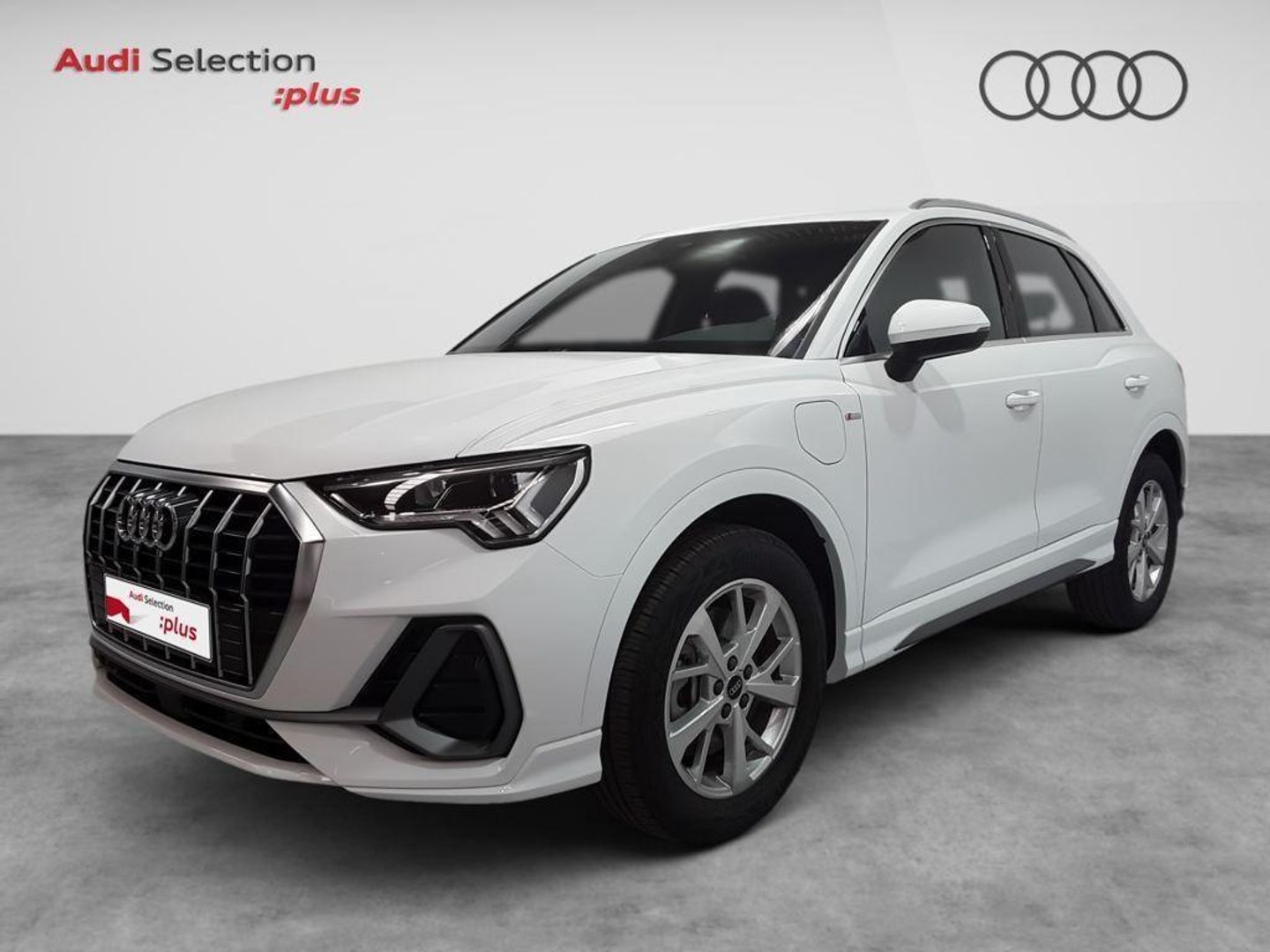 Audi Q3 TFSIe S line 45 TFSI e 180 kW (245 CV) S tronic Blanco SUV