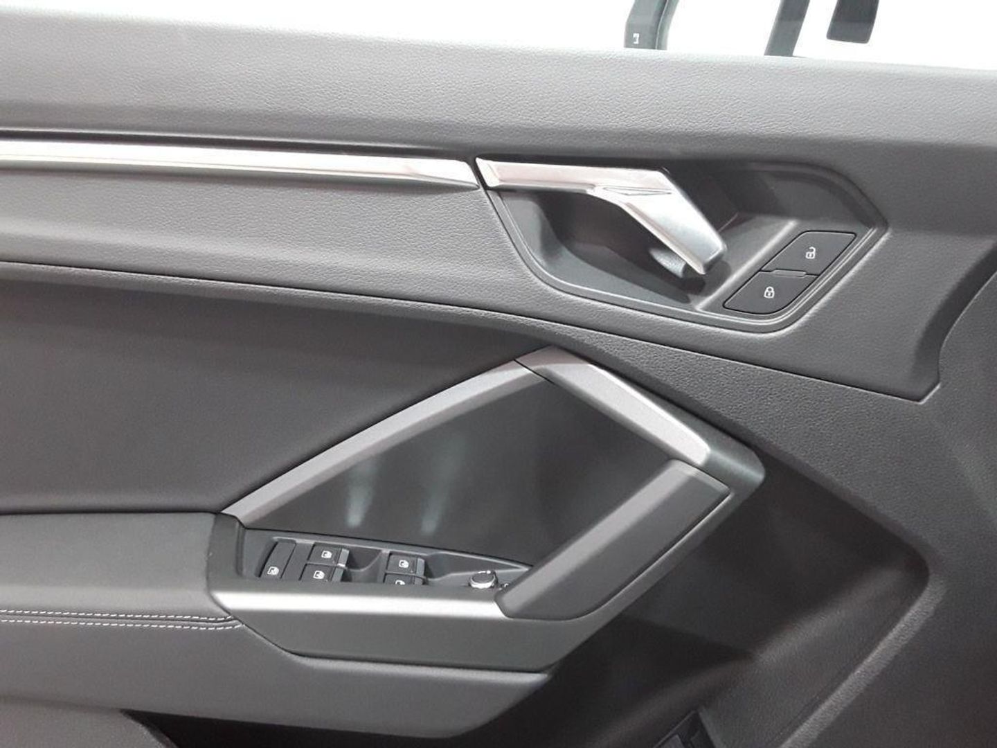 Audi Q3 TFSIe S line 45 TFSI e 180 kW (245 CV) S tronic