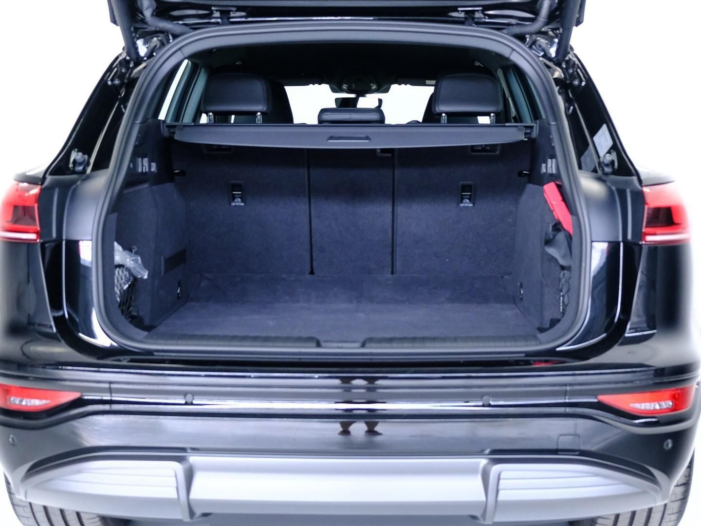 Audi Q6 e-tron S line Quattro 285 kW (388 CV)
