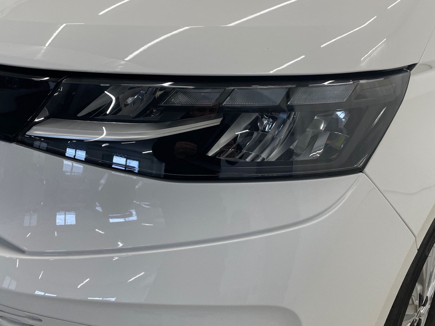 Volkswagen Multivan 1.4 TSI PHEV Batalla Corta 160 kW (218 CV) DSG