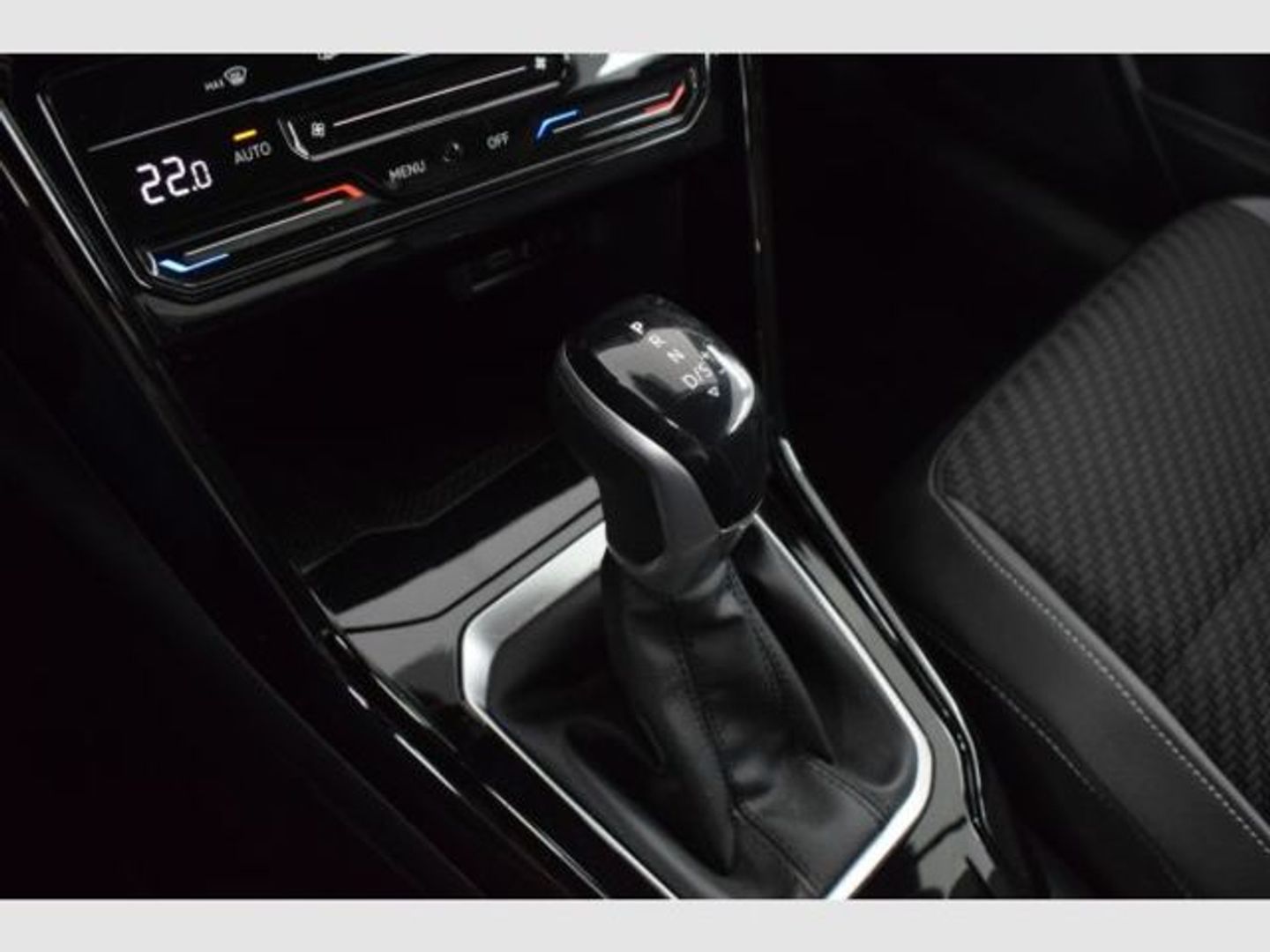 Volkswagen T-Roc Cabrio 1.5 TSI R-Line