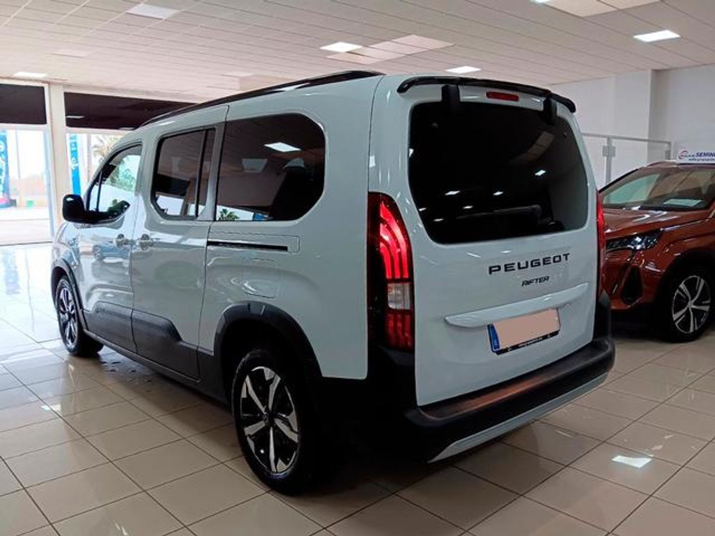 Peugeot Rifter BlueHDi 130