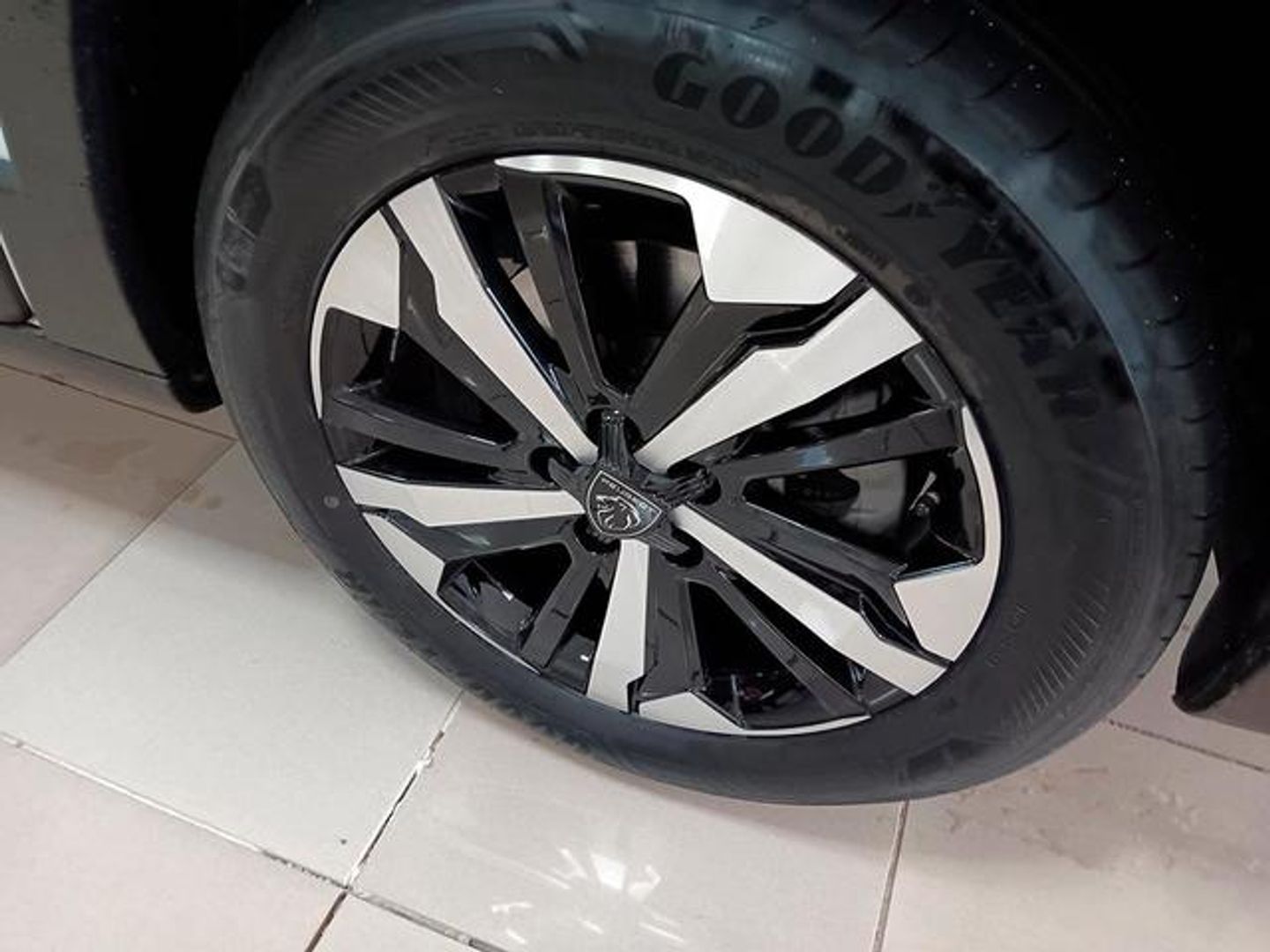 Peugeot Rifter BlueHDi 130