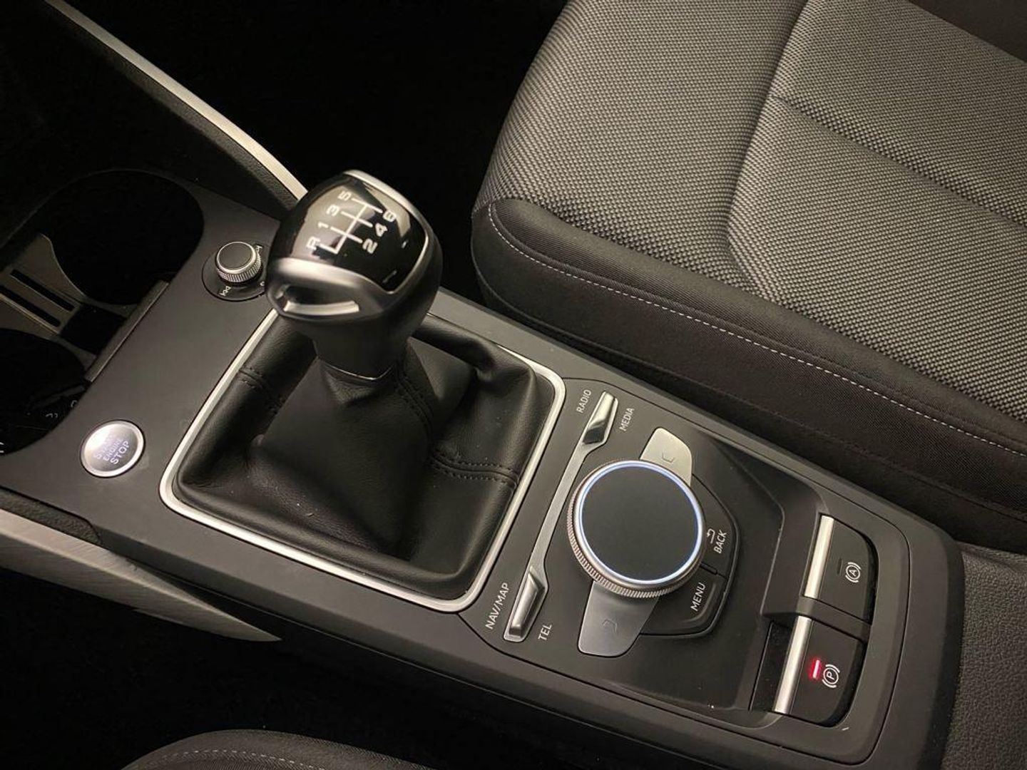 Audi Q2 30 TFSI S line
