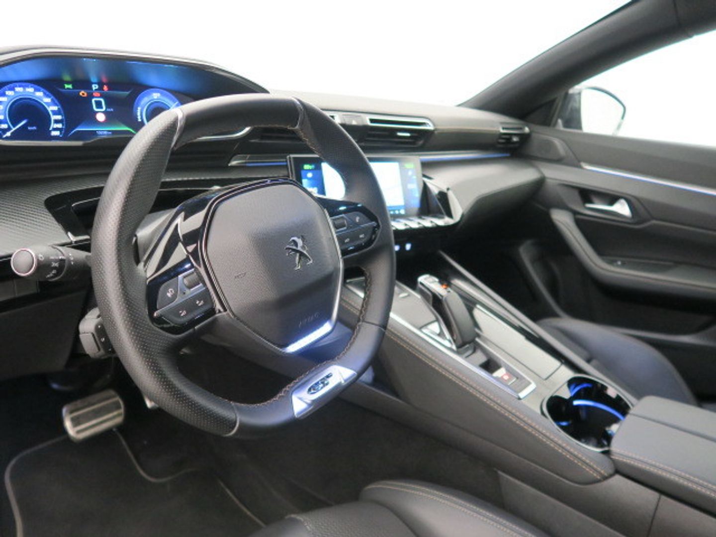 Peugeot 508 SW Hybrid 225 GT