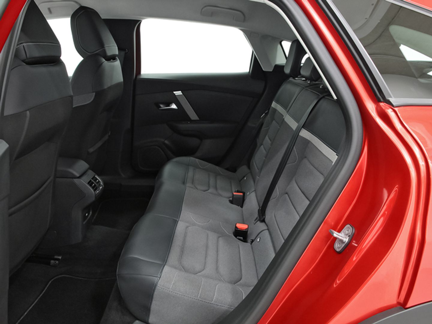 Citroen C4 PureTech 130 S&S Plus 96 kW (131 CV)