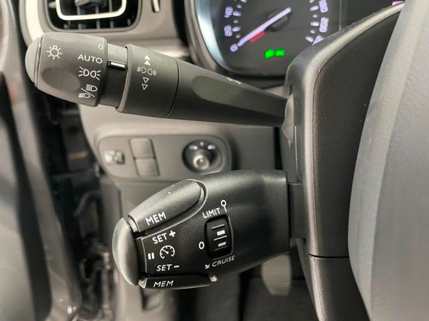 Citroen C3 BlueHDi 100 S&S C-Series 75 kW (102 CV)