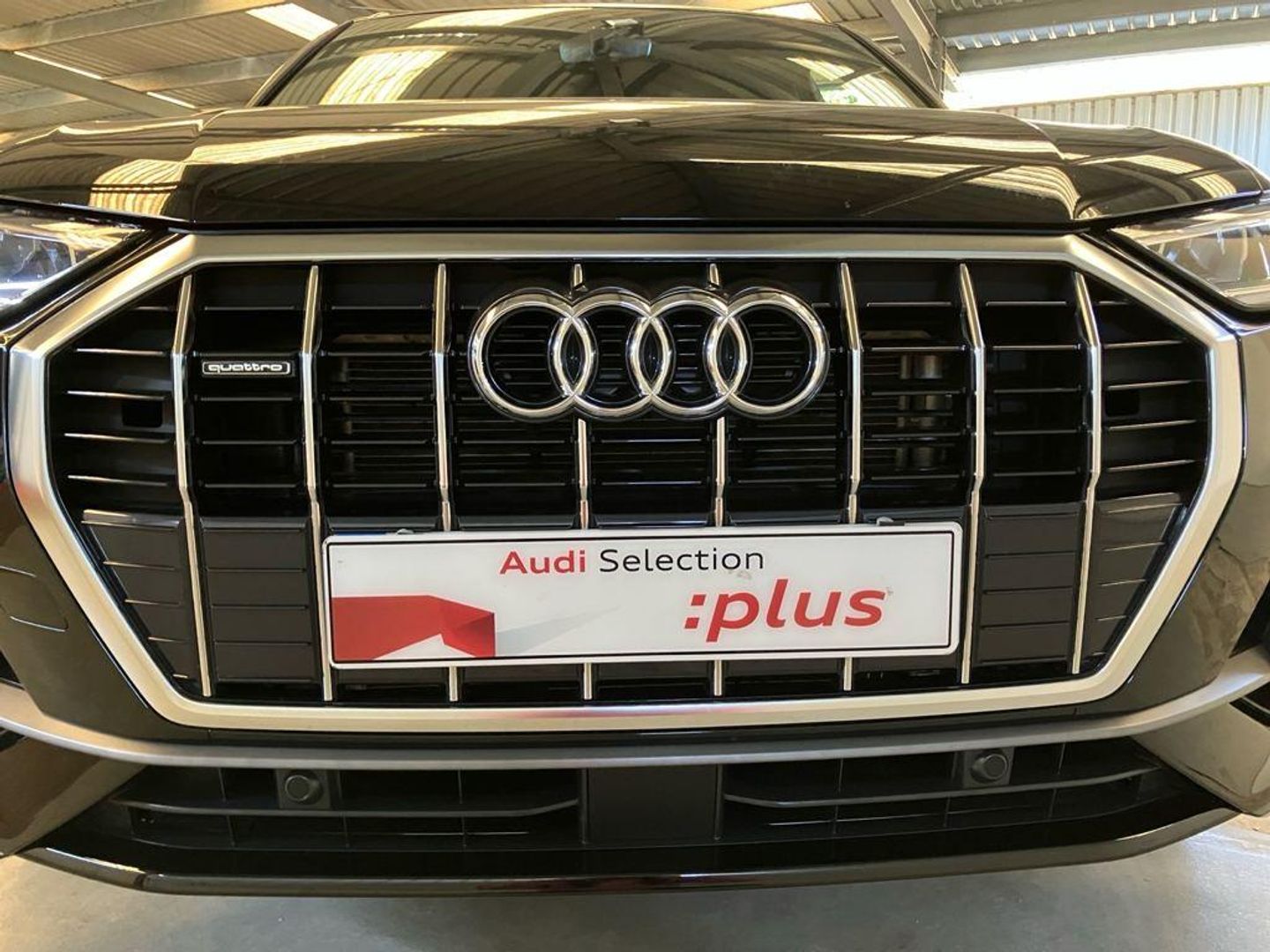 Audi Q3 35 TDI S line