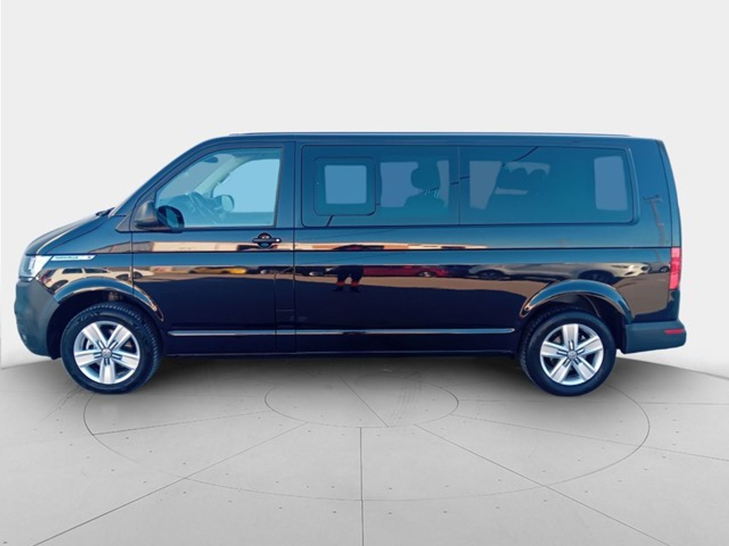 Volkswagen Caravelle 2.0 TDI Origin Batalla Larga