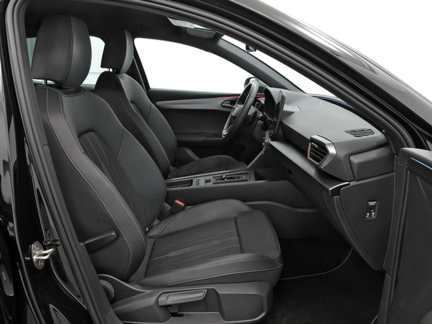 CUPRA León 1.5 eTSI DSG 110 kW (150 CV)