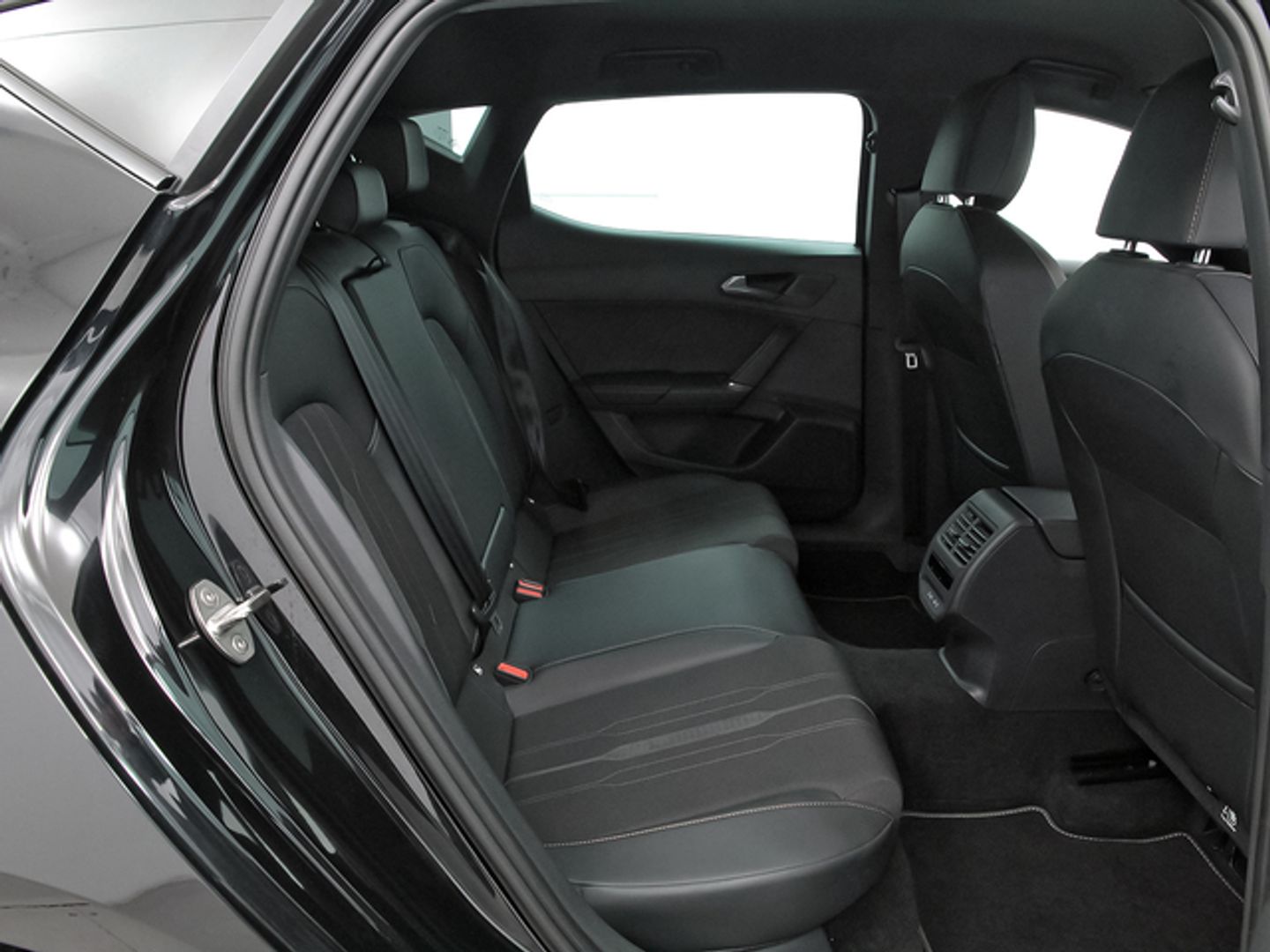 CUPRA León 1.5 eTSI DSG 110 kW (150 CV)