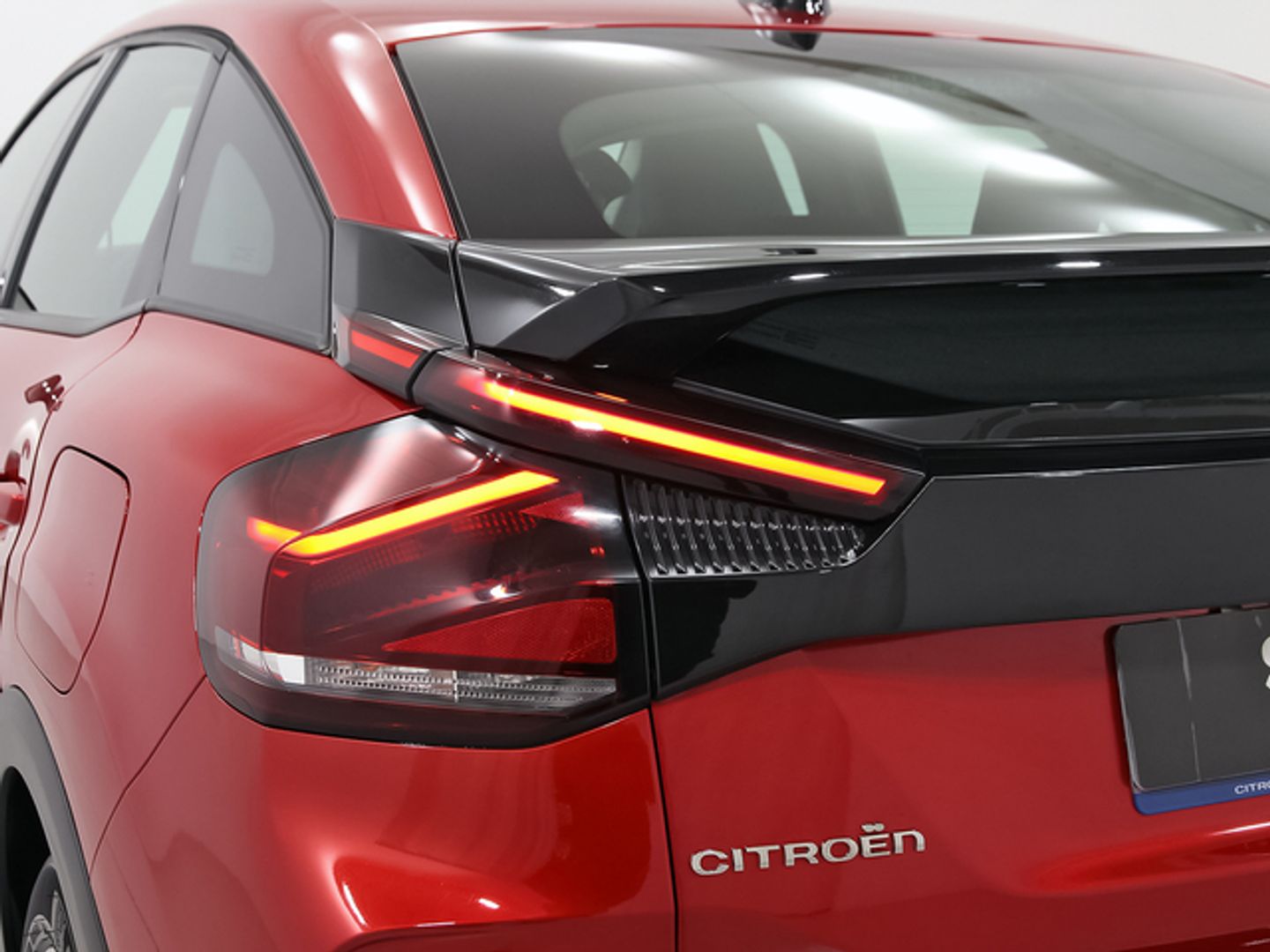 Citroen C4 PureTech 130 S&S Plus 96 kW (131 CV)
