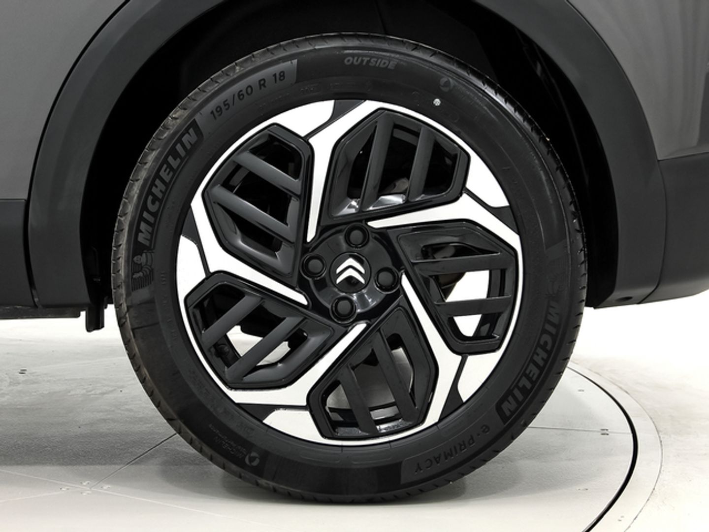 Citroen C4 PureTech 130 S&S Plus 96 kW (131 CV)