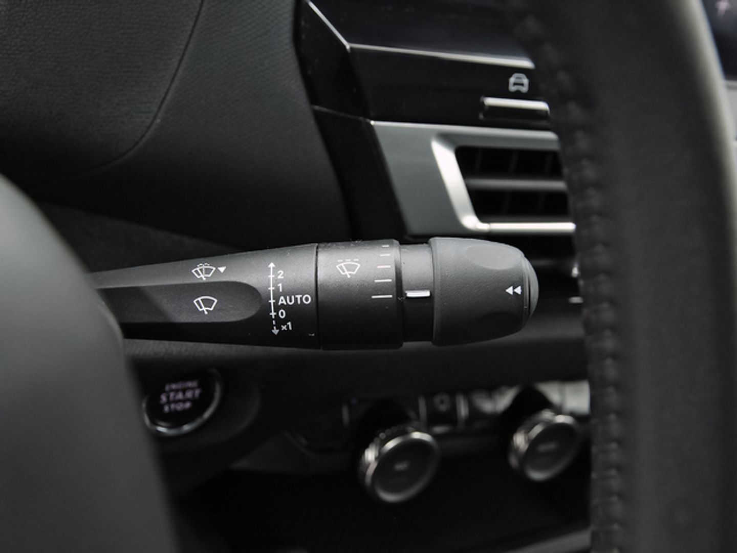 Citroen C4 PureTech 130 S&S Plus 96 kW (131 CV)
