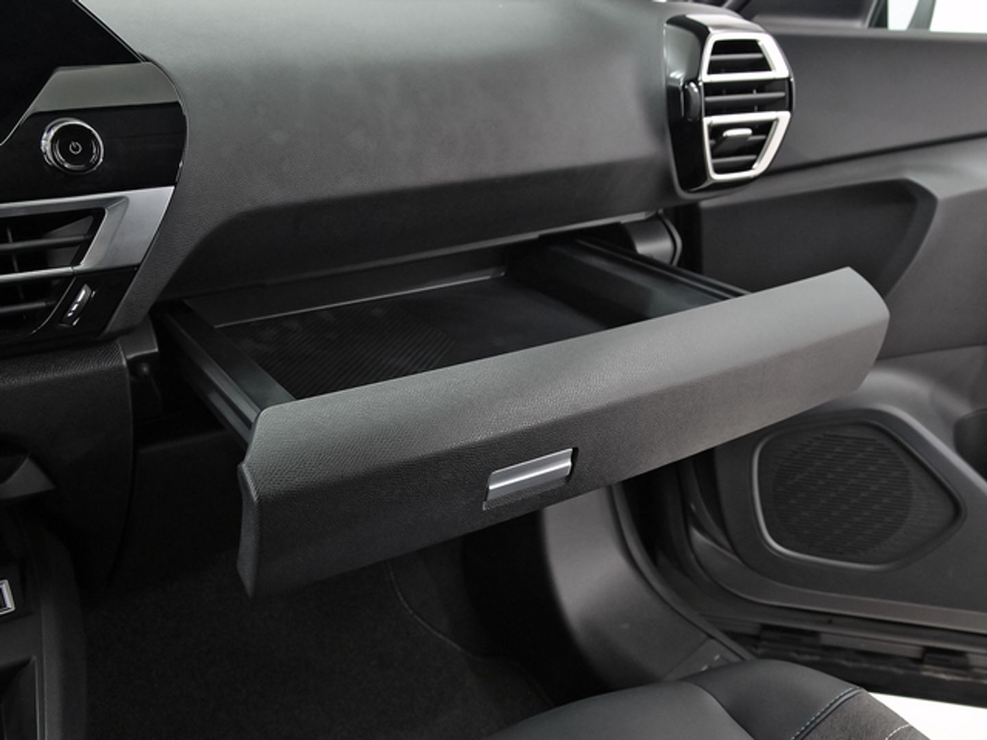 Citroen C4 PureTech 130 S&S Plus 96 kW (131 CV)