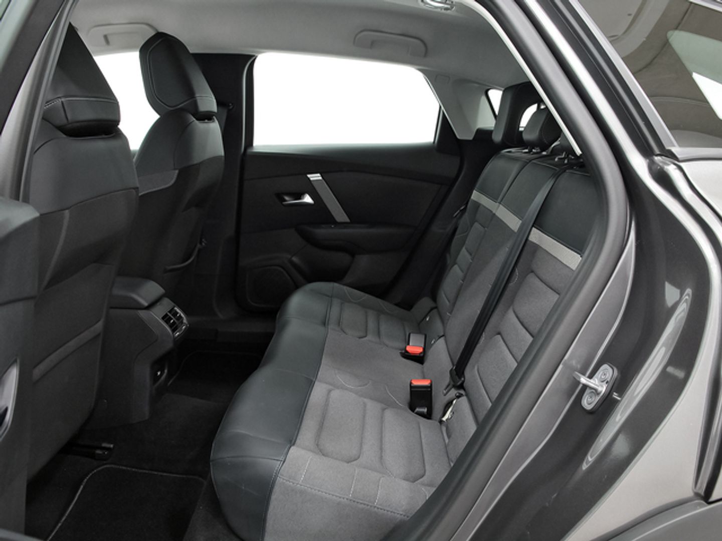 Citroen C4 PureTech 130 S&S Plus 96 kW (131 CV)