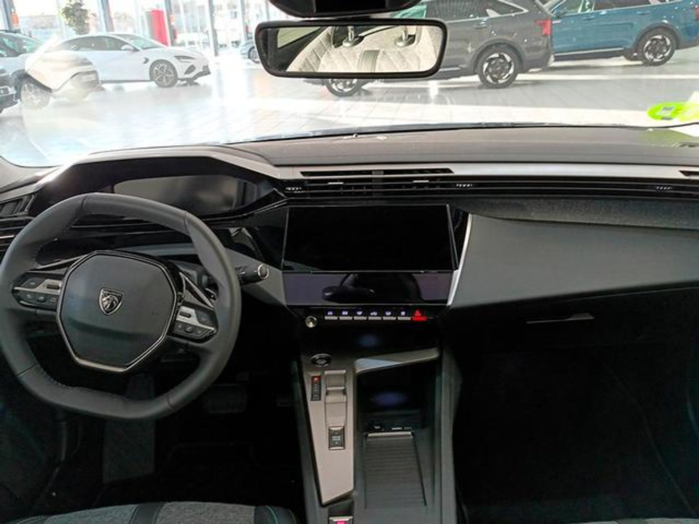 Peugeot 408 Puretech 130