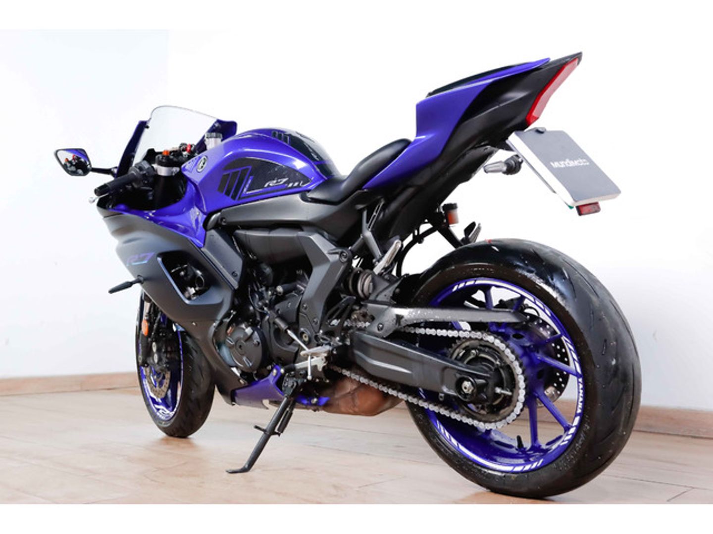 Yamaha R7 A2