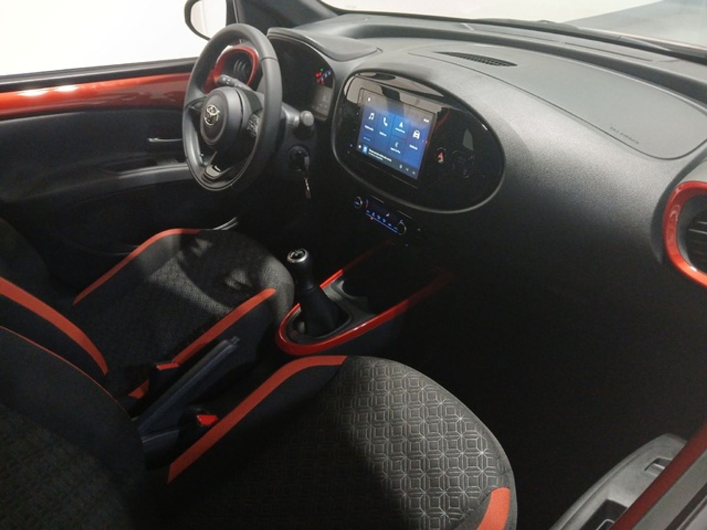 Toyota Aygo X Cross 1.0 VVT-i