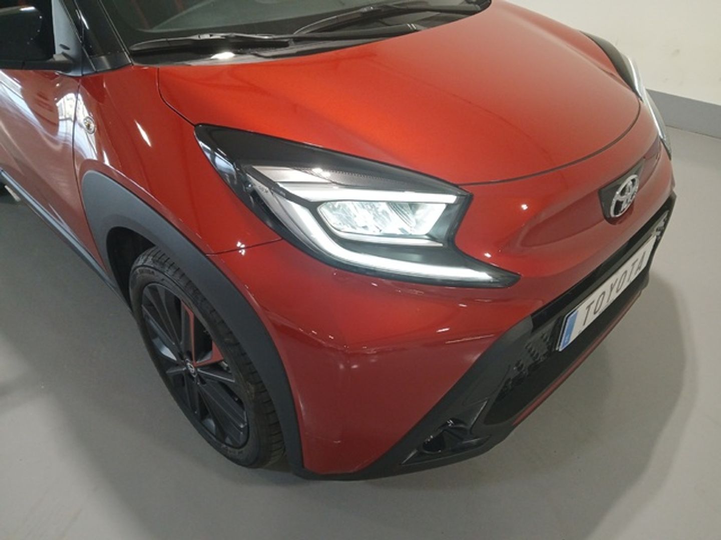 Toyota Aygo X Cross 1.0 VVT-i