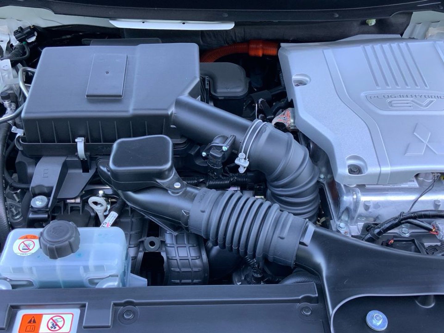 Mitsubishi Eclipse Cross 2.4 PHEV Motion 4WD Auto 138 kW (188 CV)