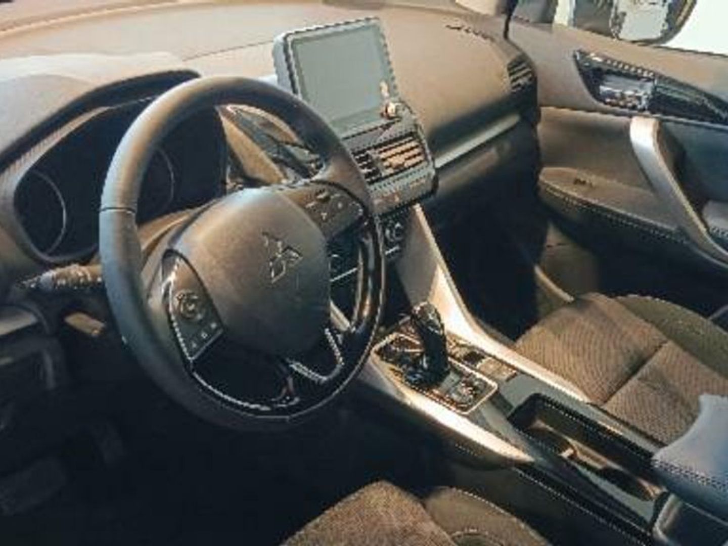 Mitsubishi Eclipse Cross 2.4 PHEV Motion 4WD Auto 138 kW (188 CV)