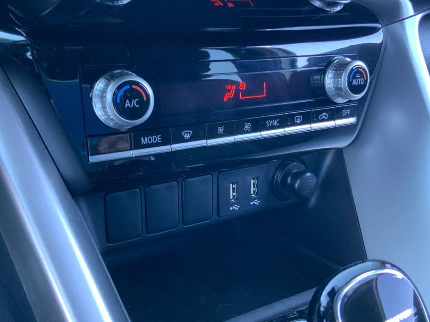 Mitsubishi Eclipse Cross 2.4 PHEV Motion 4WD Auto 138 kW (188 CV)
