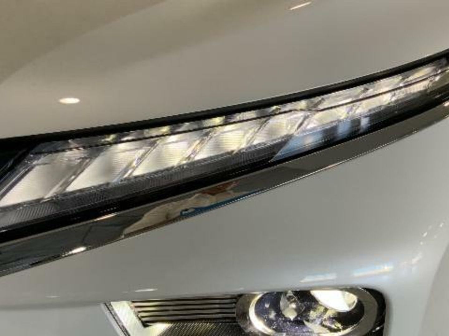 Mitsubishi Eclipse Cross 2.4 PHEV Motion 4WD Auto 138 kW (188 CV)