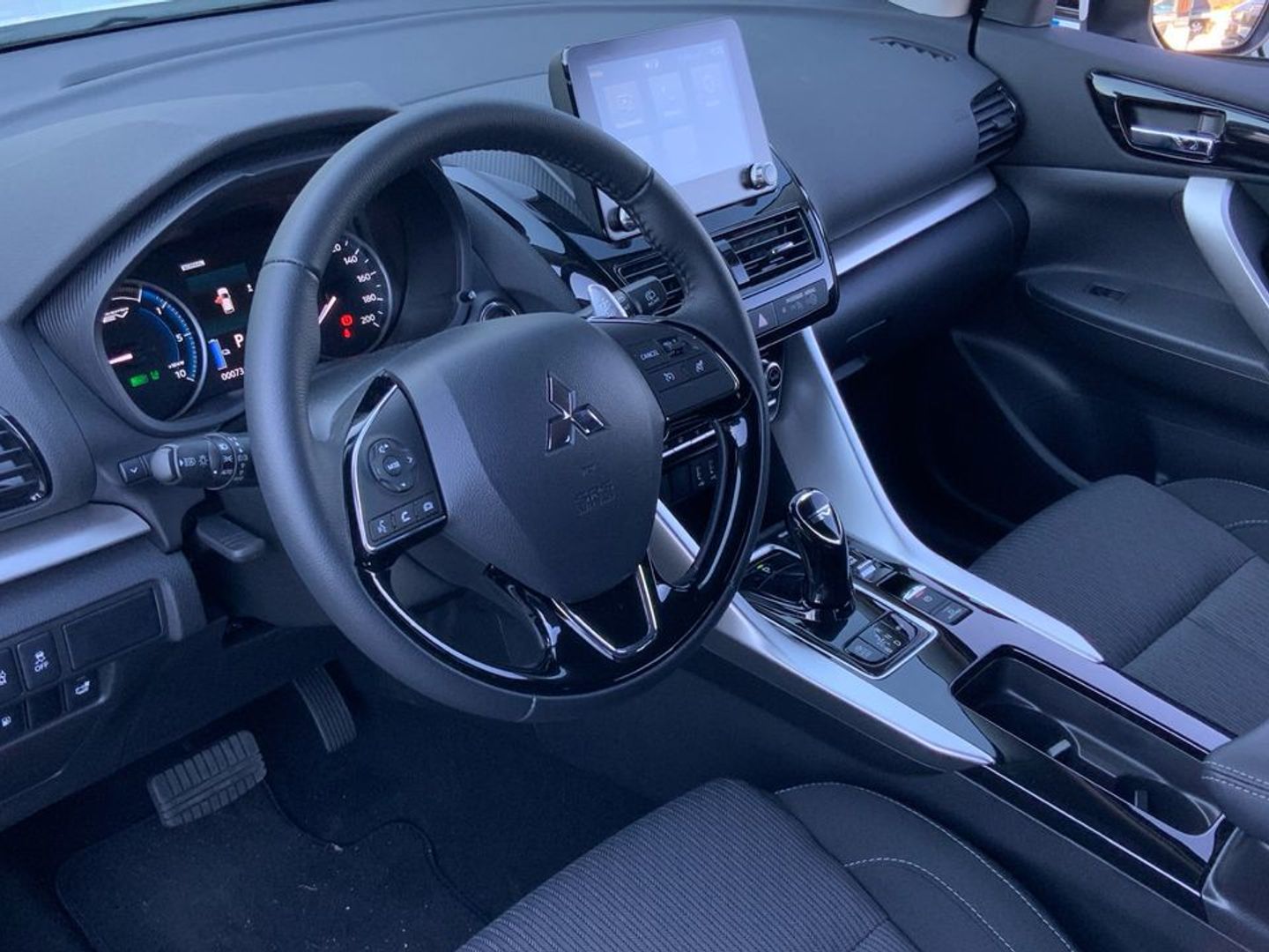 Mitsubishi Eclipse Cross 2.4 PHEV Motion 4WD Auto 138 kW (188 CV)