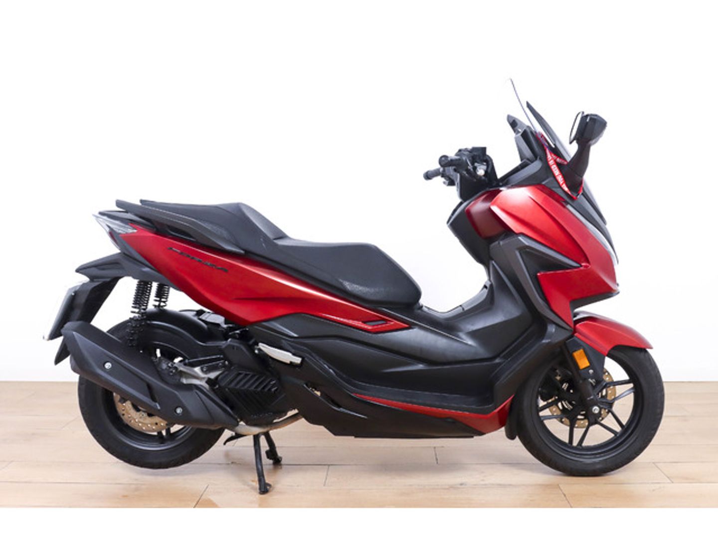 Honda FORZA 125 ABS Rojo Motorcycle