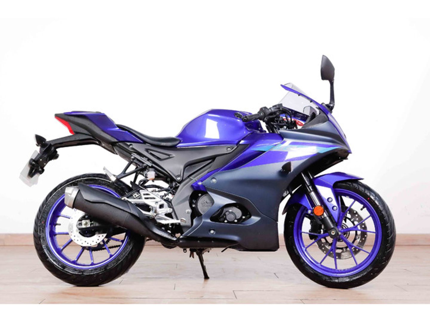 Yamaha R 125 Azul Motorcycle