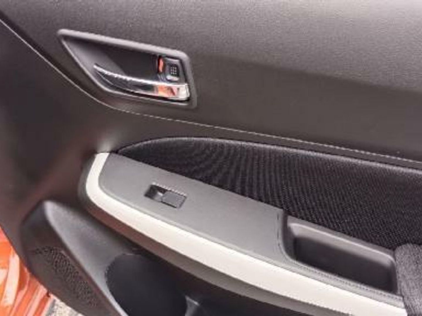 Suzuki Swift 1.2 GLE Mild Hybrid 61 kW (83 CV)