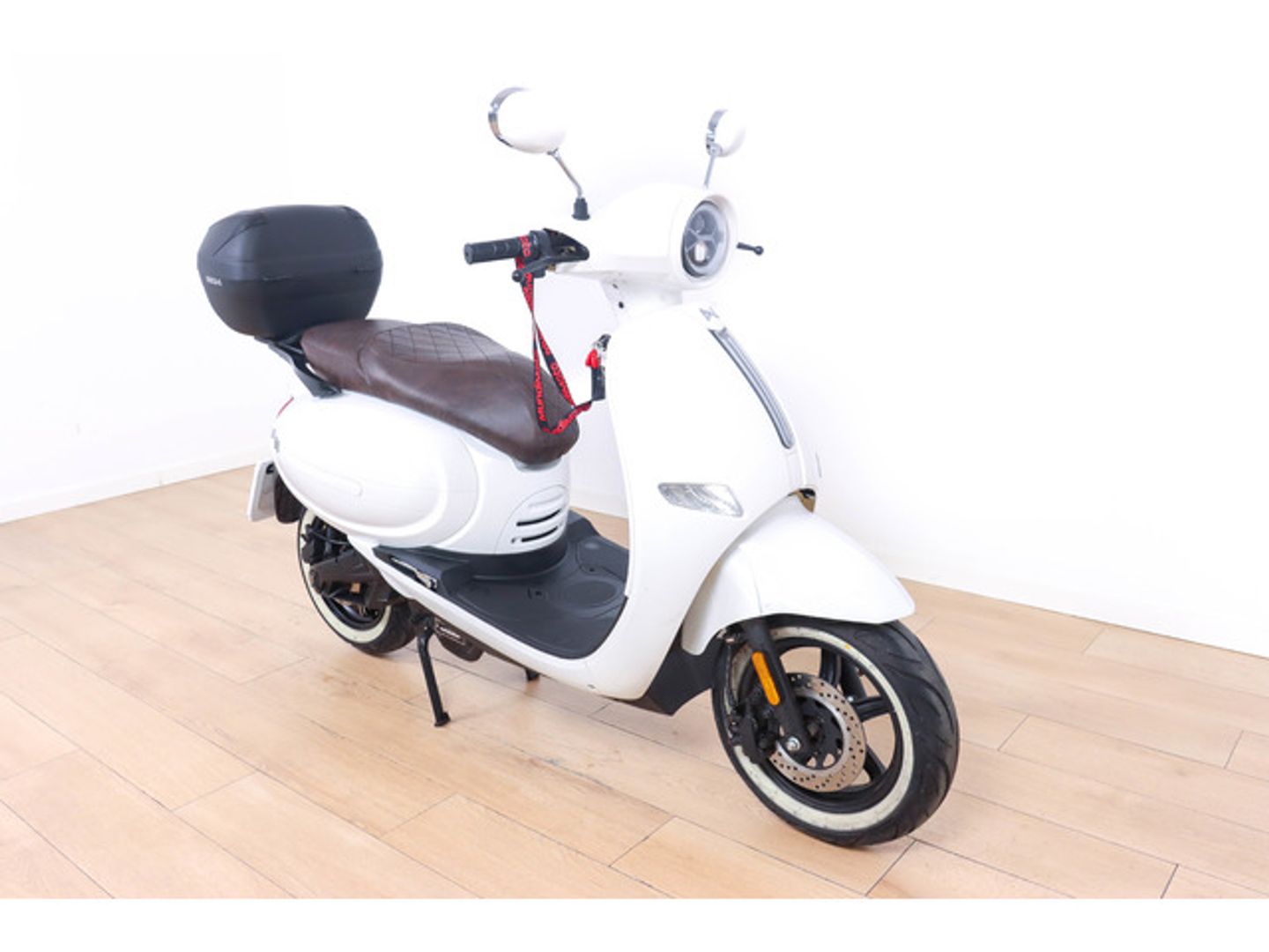 Nmoto LX 06 MAX