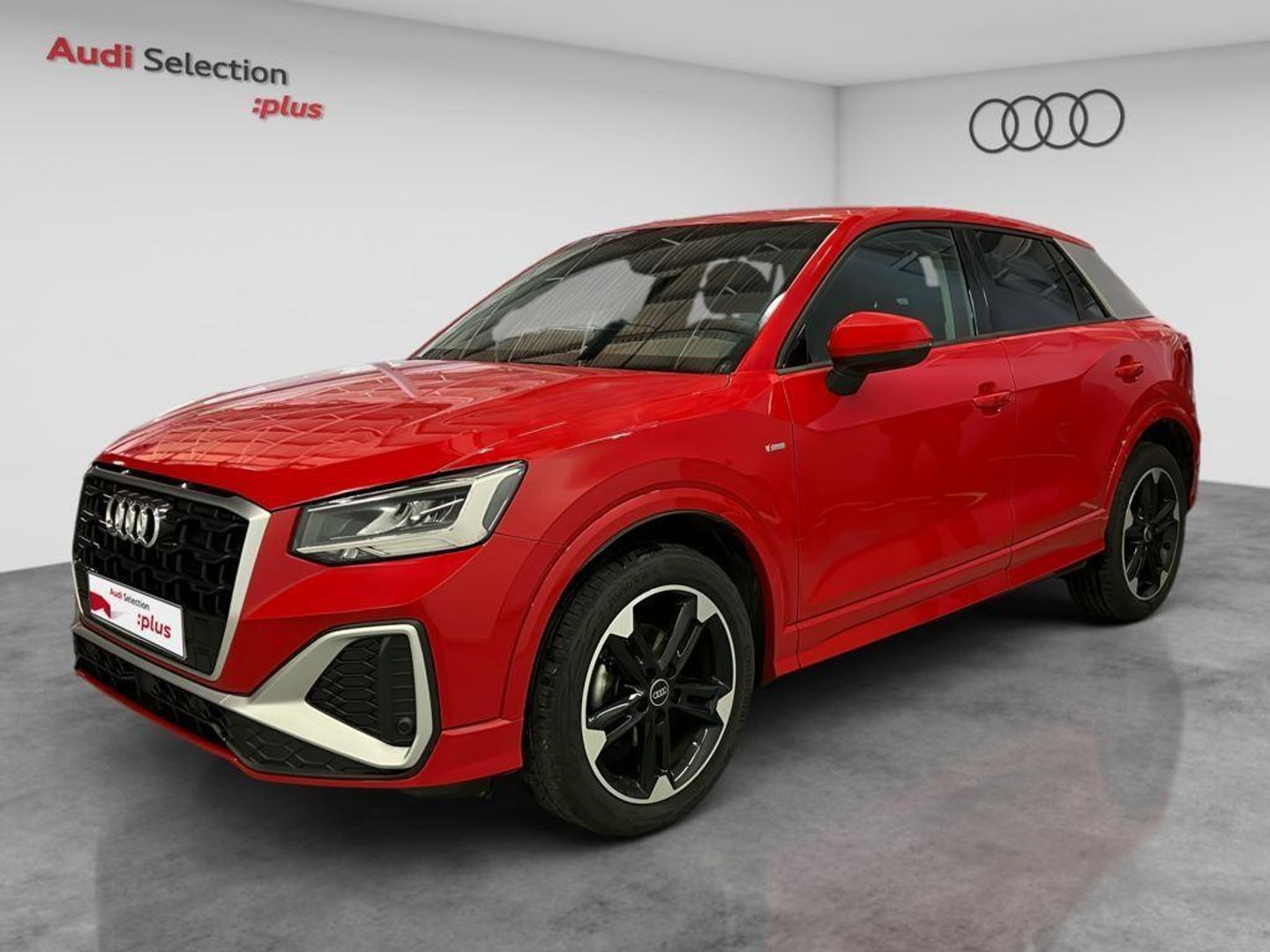 Audi Q2 30 TFSI S line Rojo SUV