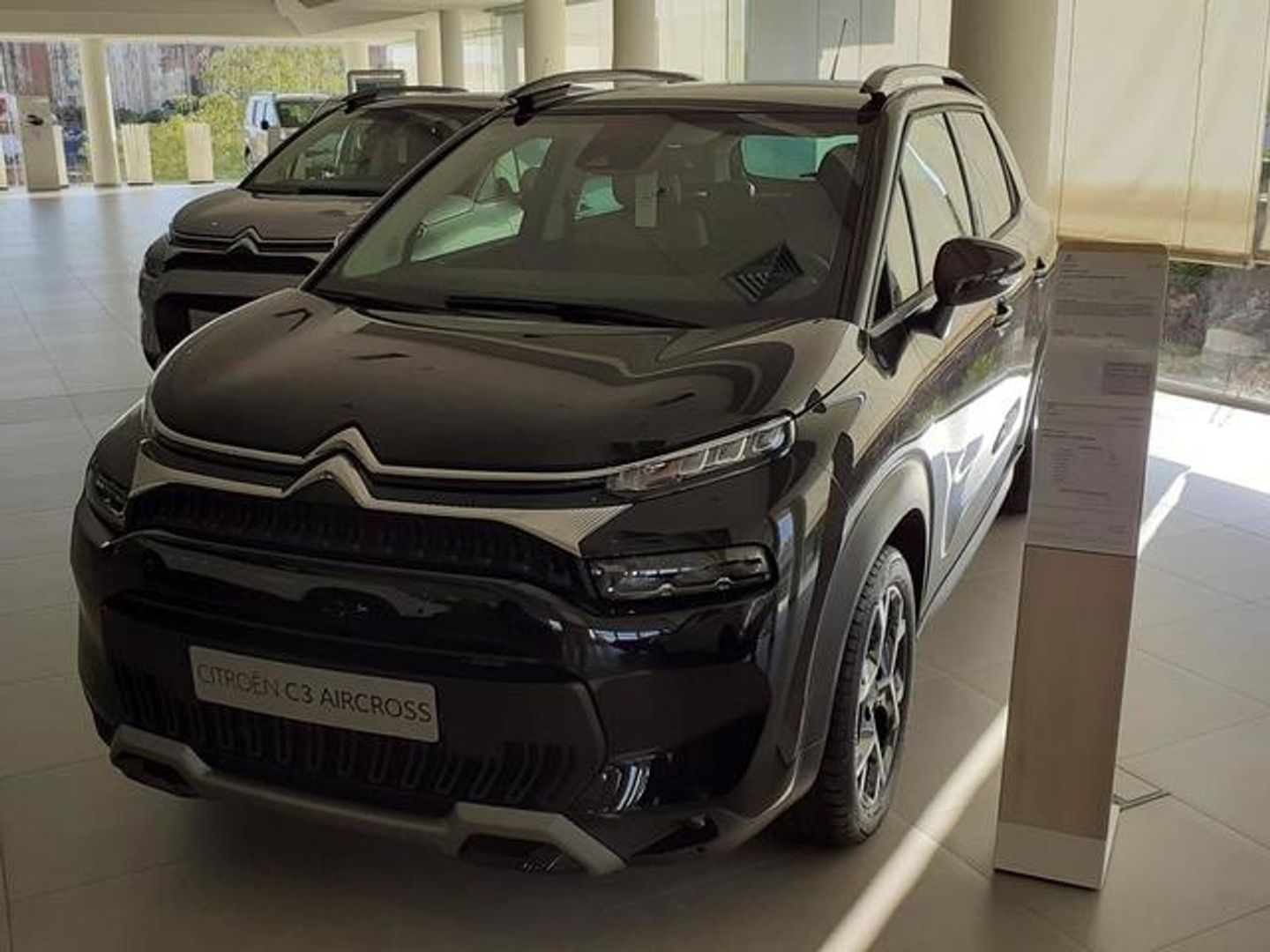 Citroen C3 Aircross BlueHDi 120 Shine Pack Negro All Terrain / Pick-up