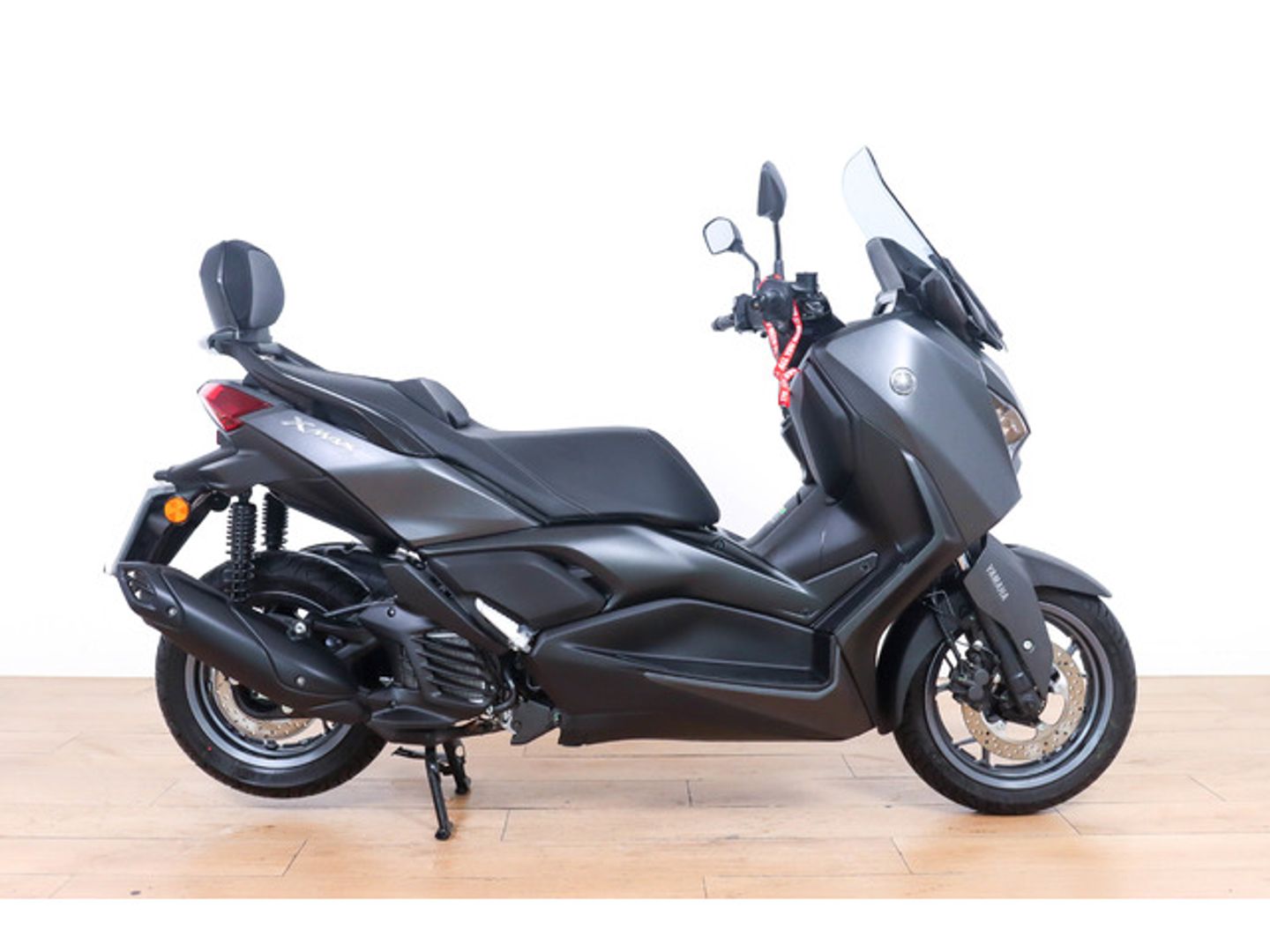 Yamaha X-Max 125