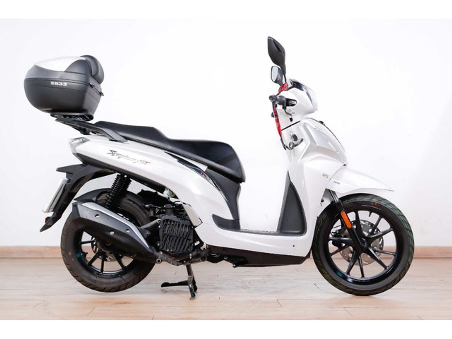 Sym SYMPHONY 125 ST Blanco Motorcycle