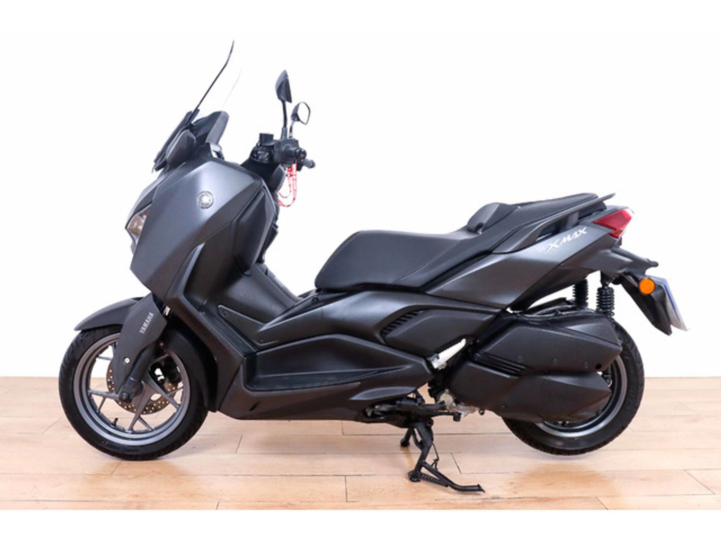 Yamaha X-Max 300