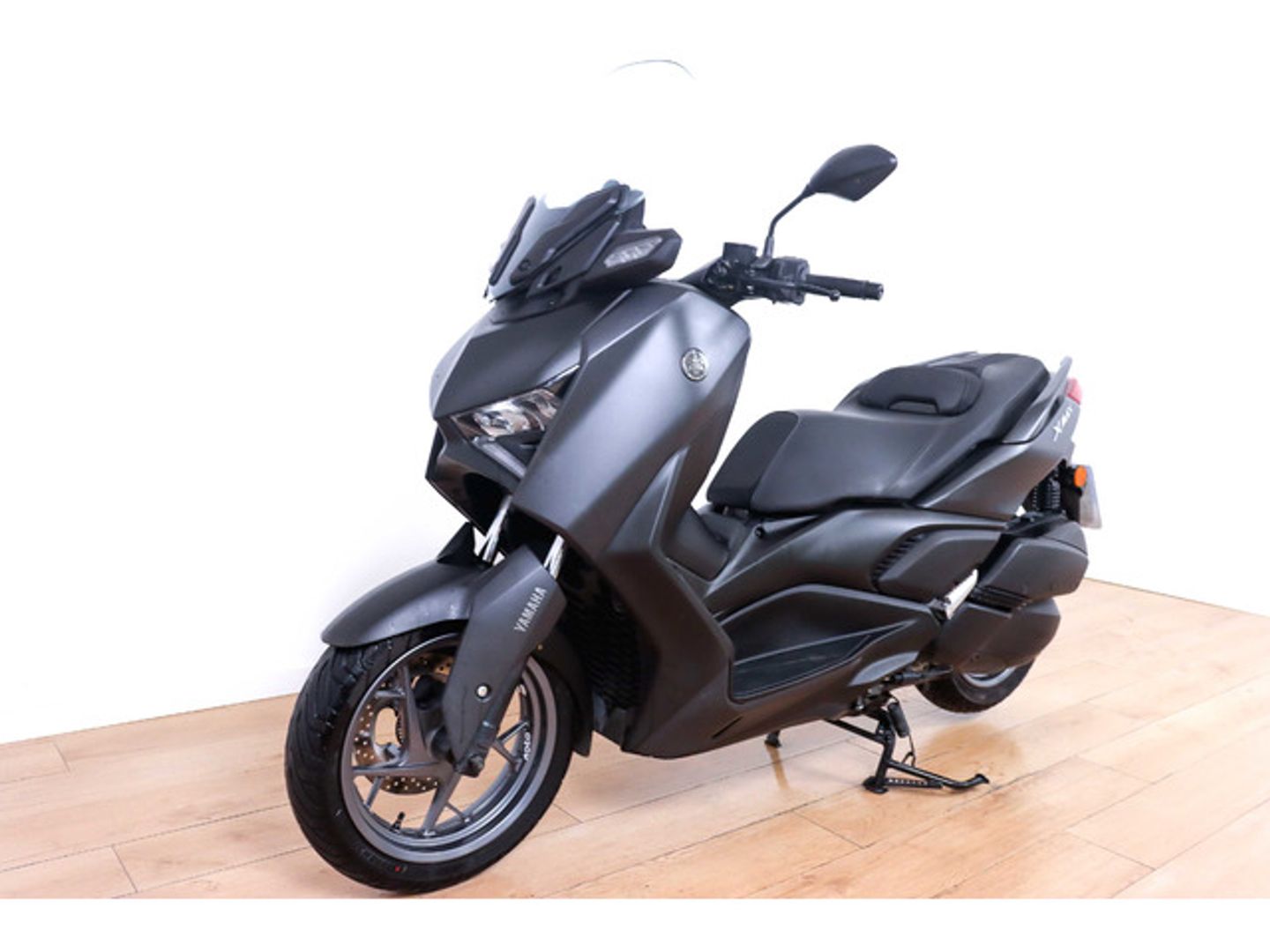 Yamaha X-Max 300