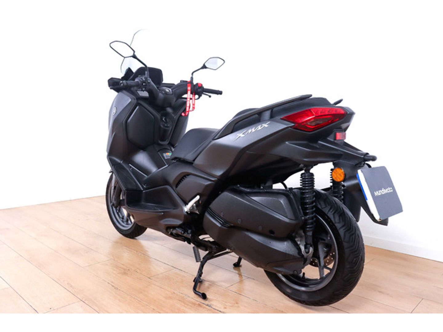 Yamaha X-Max 300