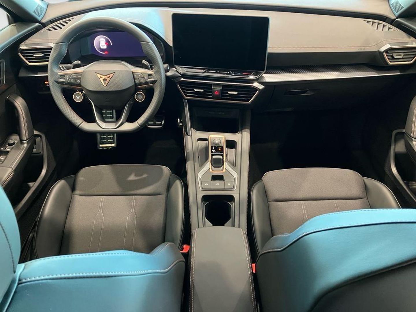 Cupra Formentor 1.5 eTSI -