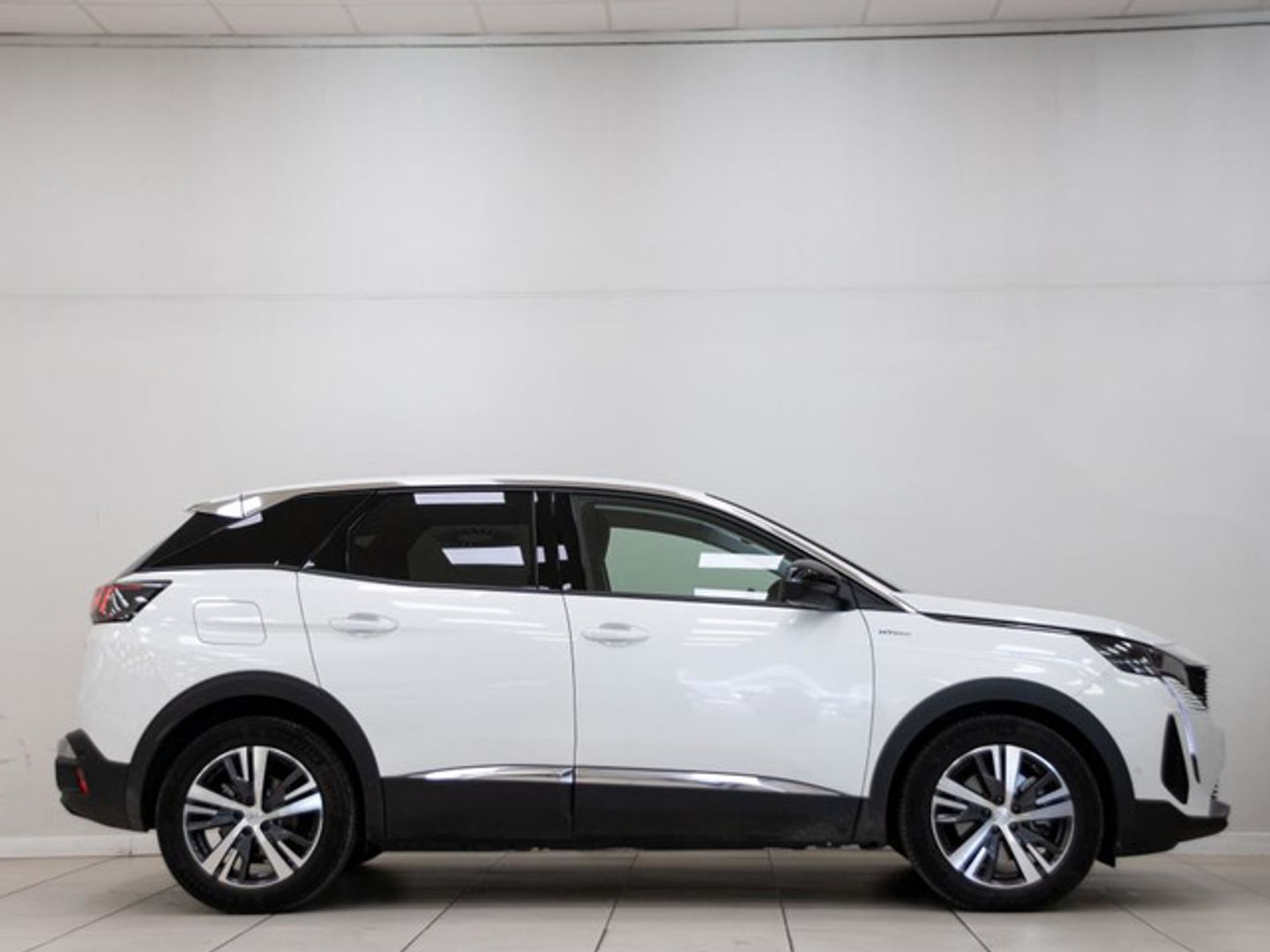 Peugeot 3008 Hybrid 225 Allure Pack