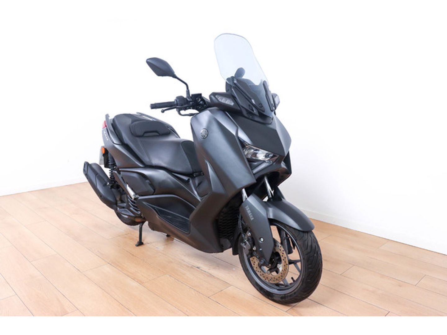 Yamaha X-Max 125