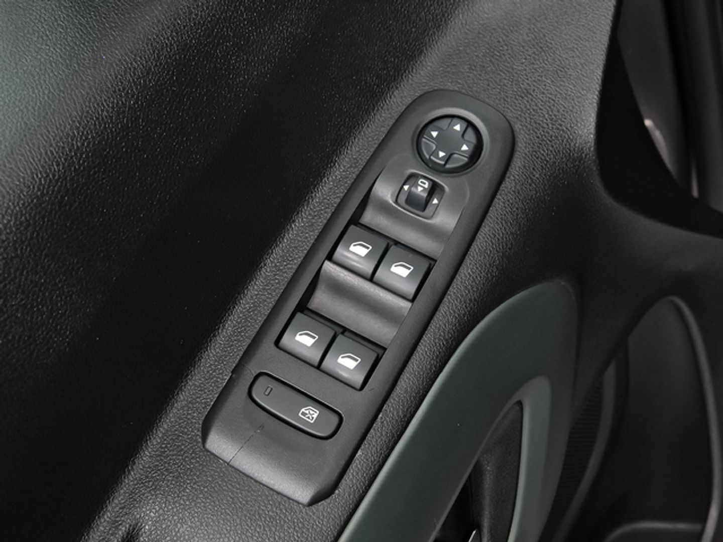 Citroen Berlingo BlueHDi 130 S&S Talla M Shine EAT8 96 kW (130 CV)