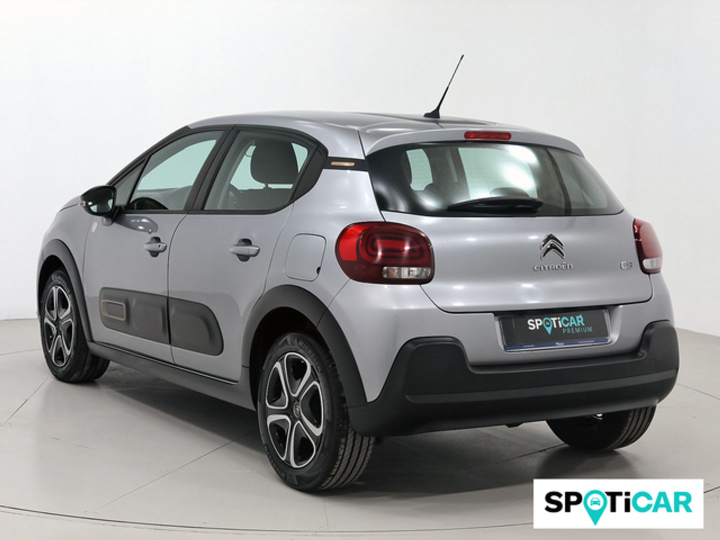 Citroen C3 PureTech 82 C-Series